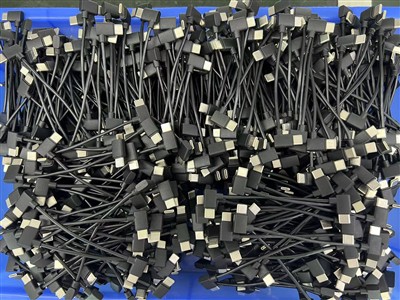 30000PCS USB-C σε USB-C με κάμψη 90 μοιρών